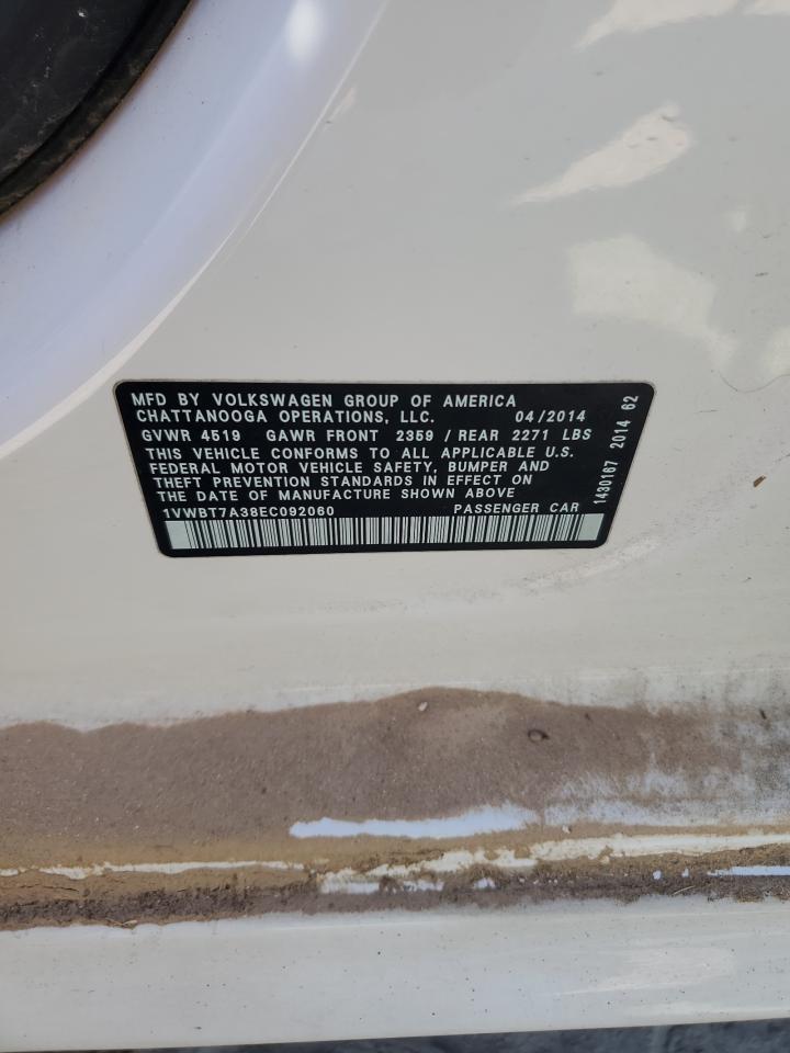 2014 Volkswagen Passat - Image 13