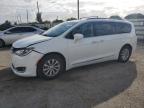 2017 Chrysler Pacifica Touring L de vânzare în Miami, FL - Front End