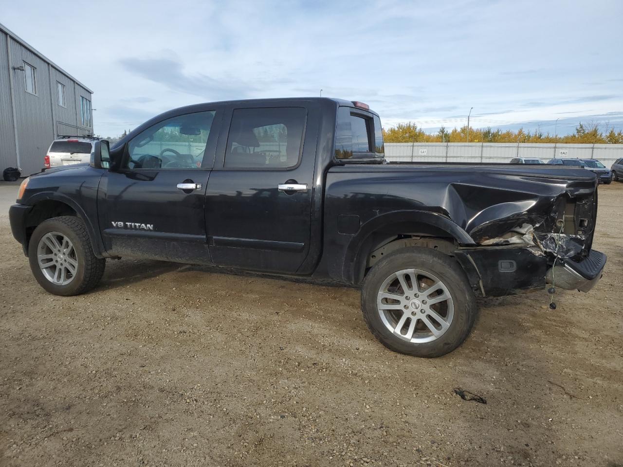 2013 Nissan Titan - Image 2