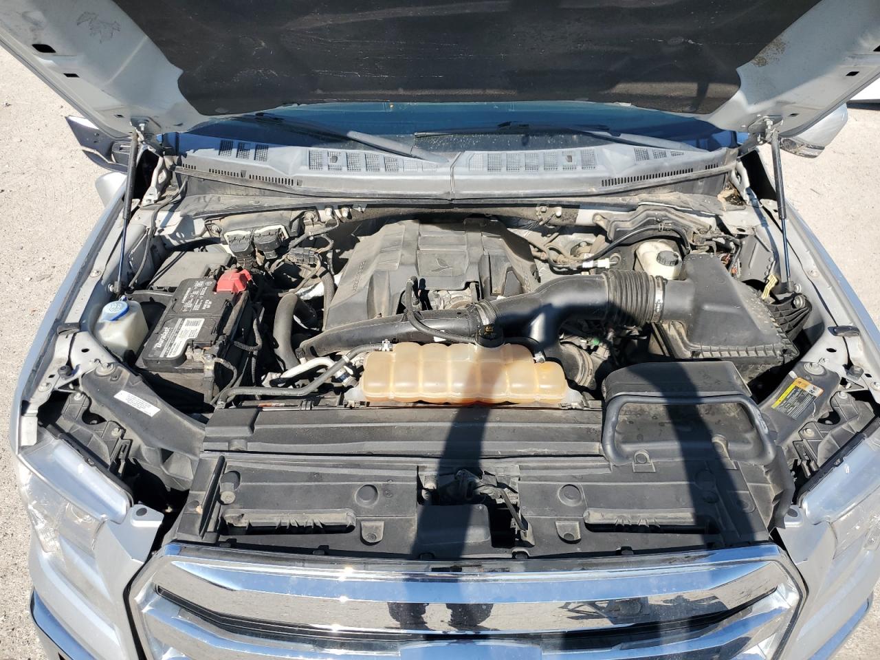 2017 Ford F-150 - Image 12