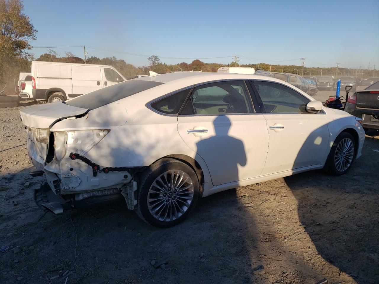 VIN 4T1BK1EB9GU210081 2016 TOYOTA AVALON no.3