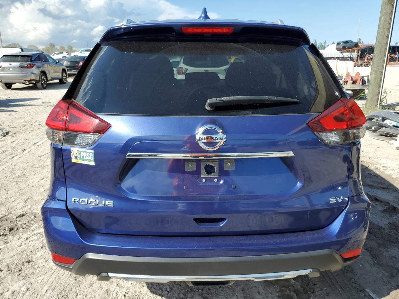 2018 Nissan Rogue S VIN: JN8AT2MT5JW453447 Lot: 73822984