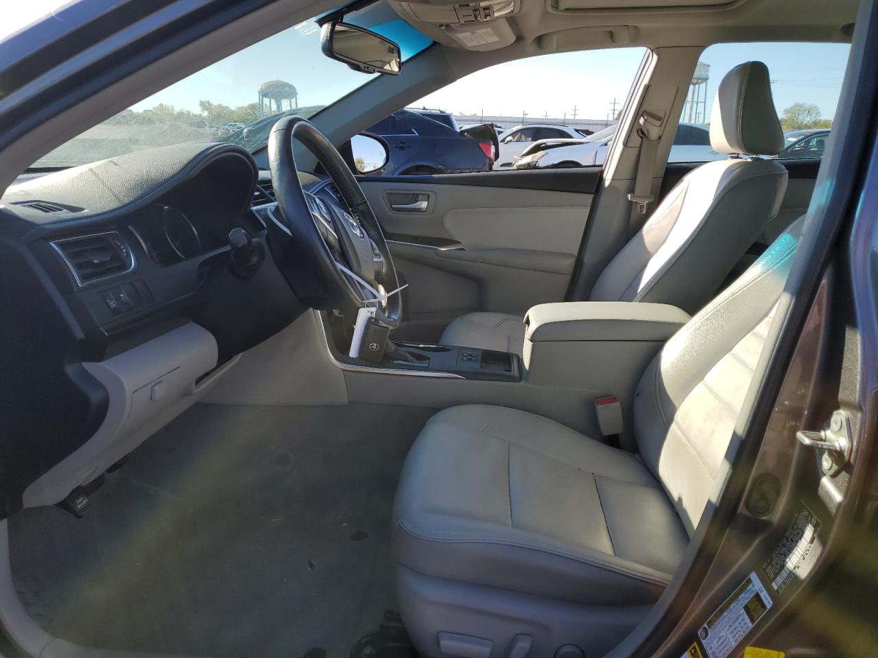 2016 Toyota Camry - Image 7