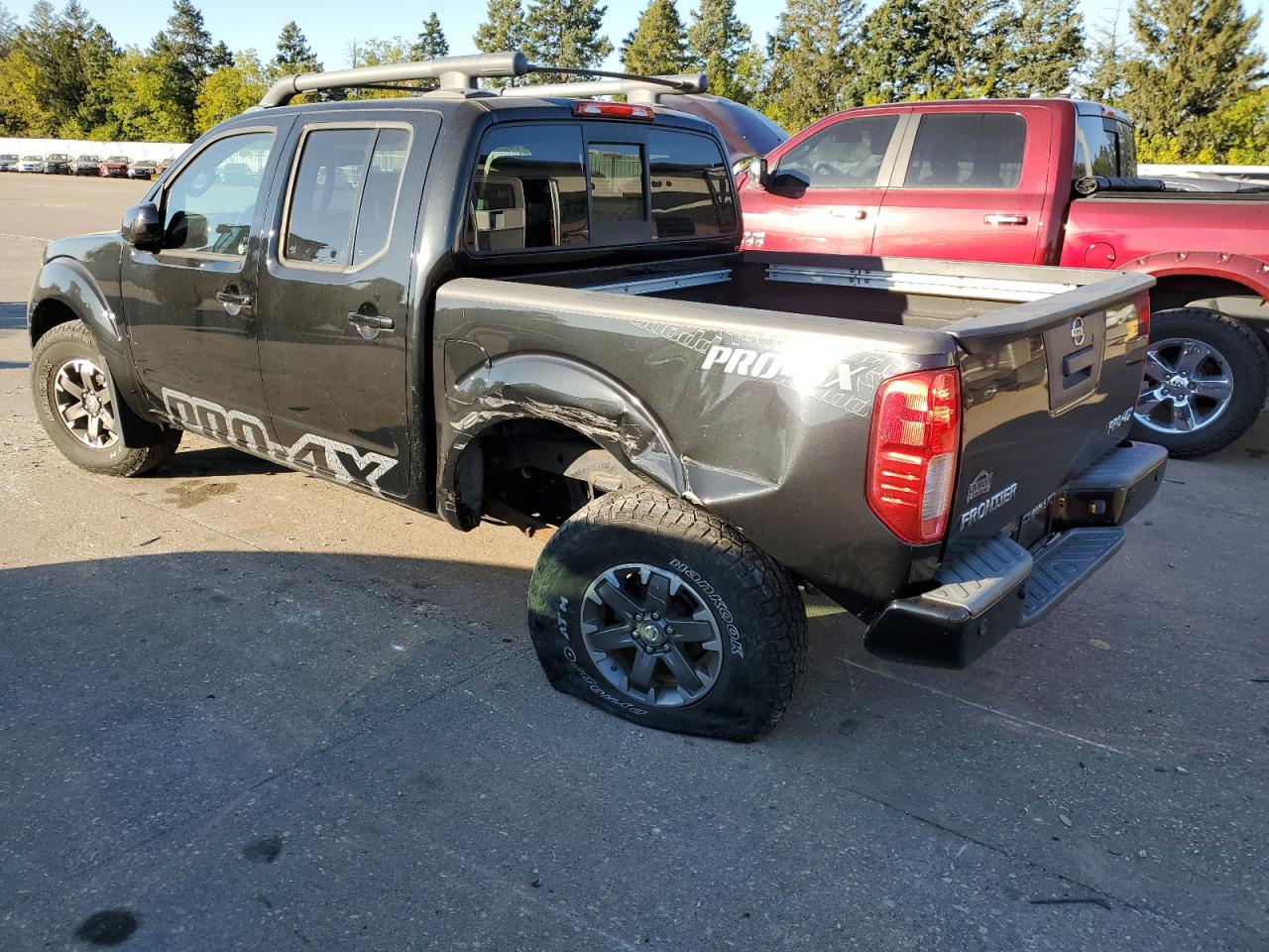 2016 Nissan Navara (Frontier) - Image 2