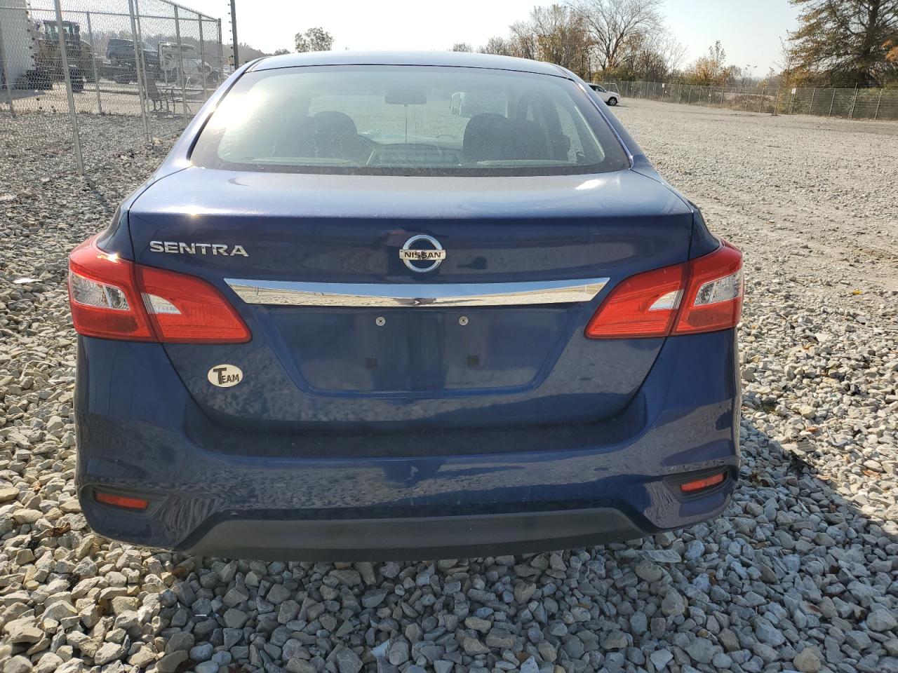 2017 Nissan Sentra S VIN: 3N1AB7AP3HY405650 Lot: 78298034