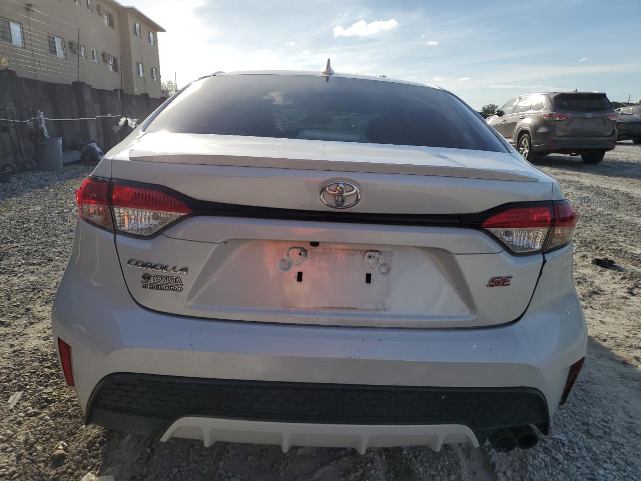 2022 Toyota Corolla Se VIN: 5YFS4MCE4NP131909 Lot: 74748314
