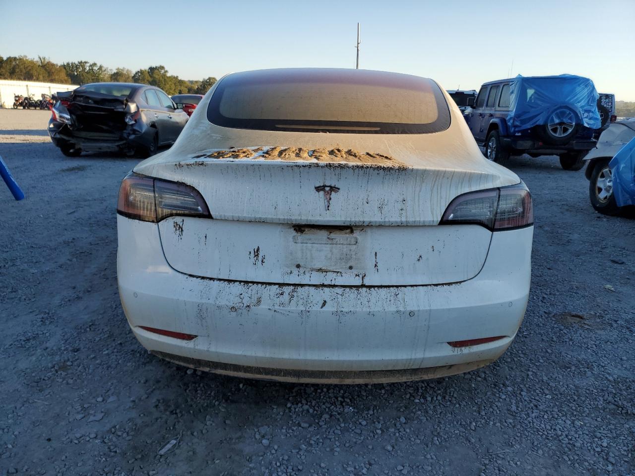 5YJ3E1EA7JF044523 2018 Tesla Model 3