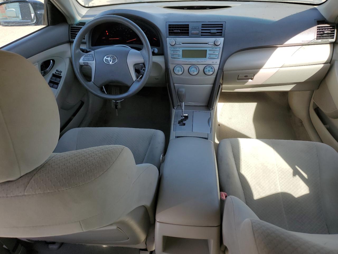 2009 Toyota Camry - Image 8