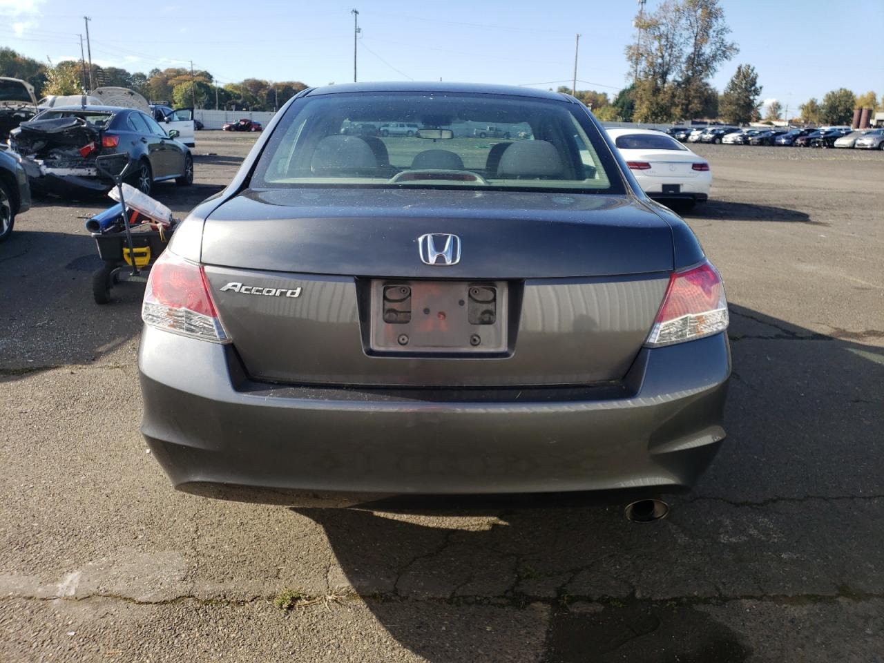 2008 Honda Accord Lxp VIN: 1HGCP26458A083267 Lot: 77221274