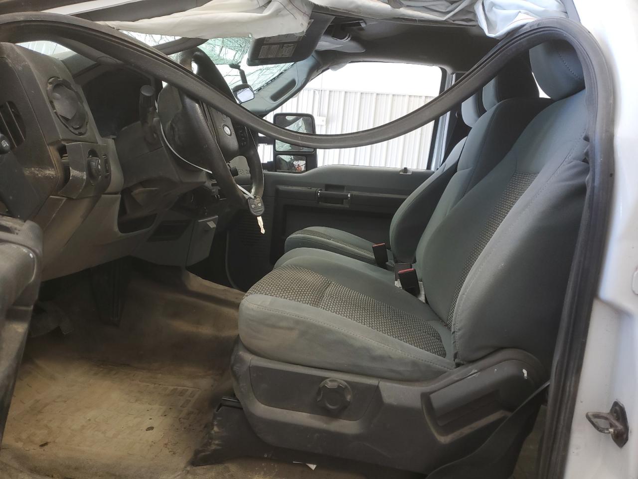 2014 Ford F250 - Image 7