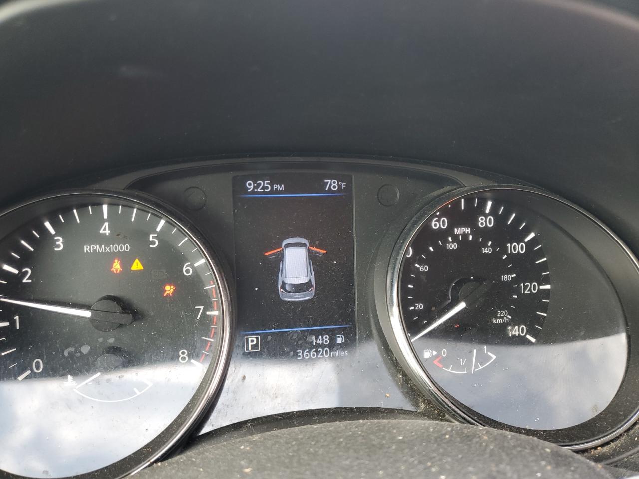 2020 Nissan Rogue - Image 9