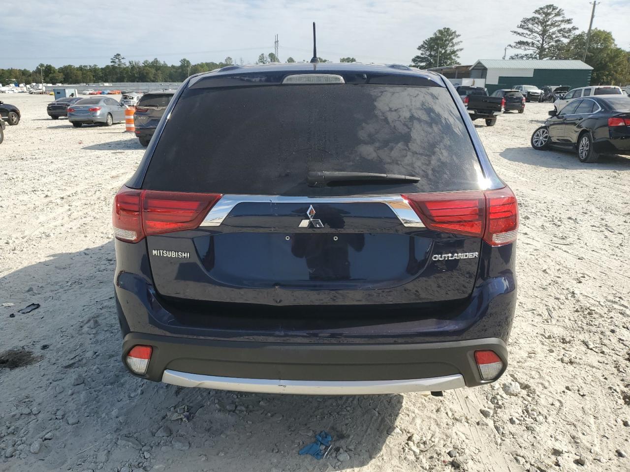 2016 Mitsubishi Outlander Es VIN: JA4AD2A36GZ045540 Lot: 75809674