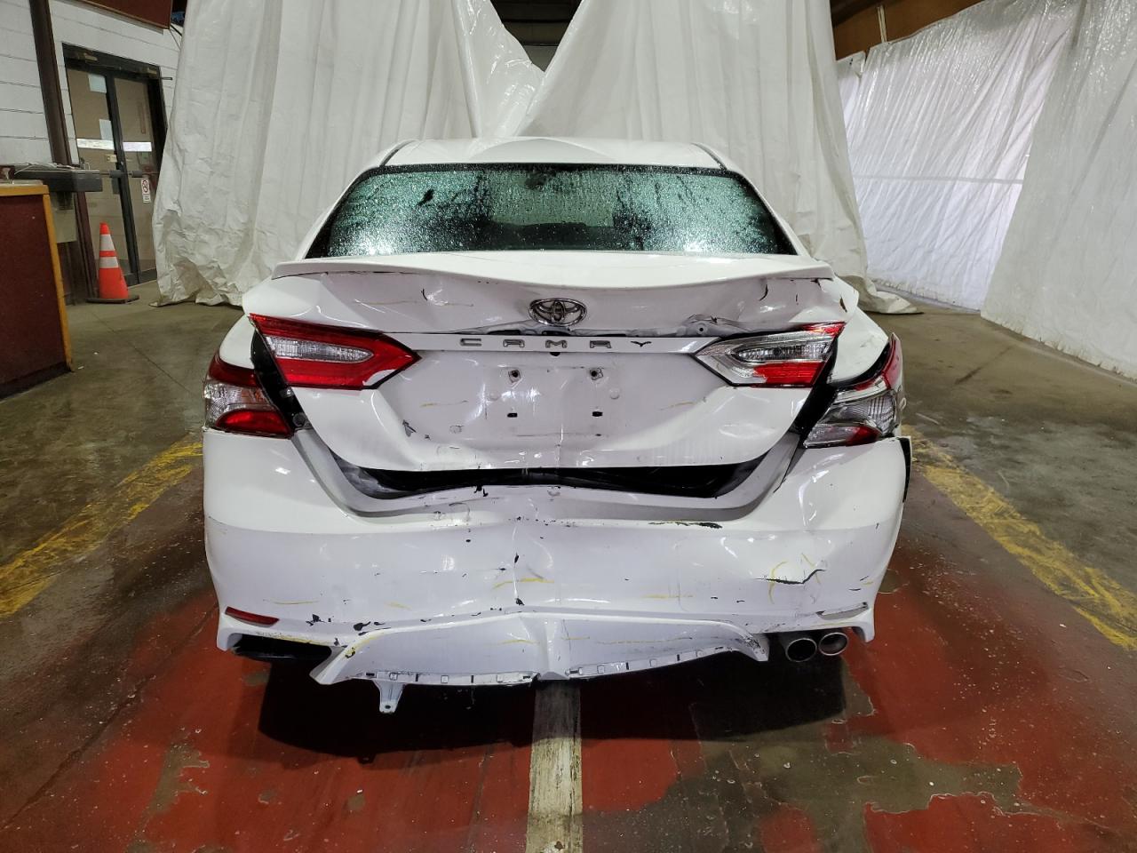 2018 Toyota Camry - Image 6