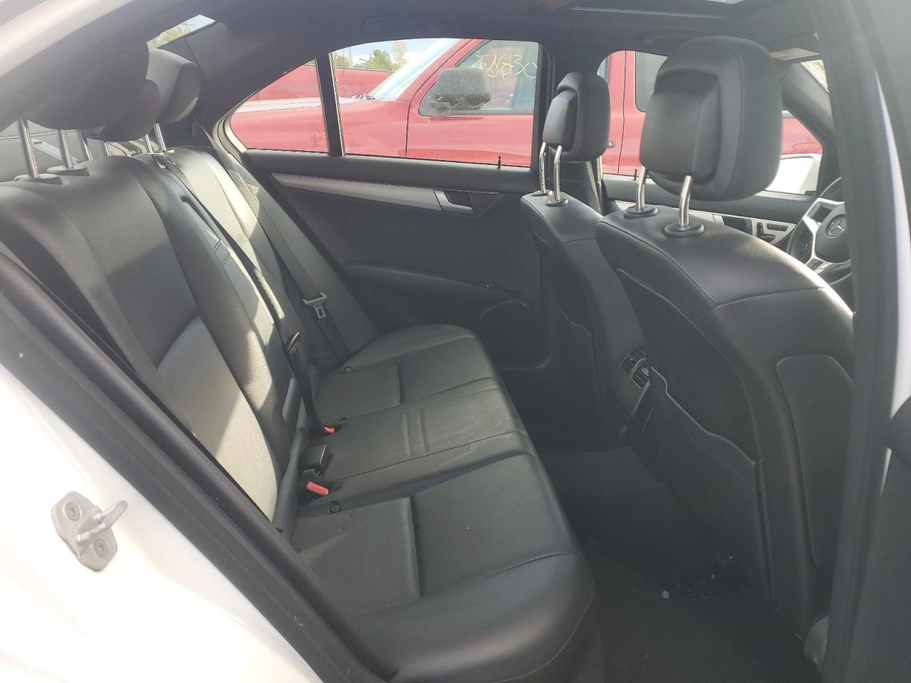 2014 Mercedes-Benz C 300 4Matic VIN: WDDGF8AB5EG249460 Lot: 75516194