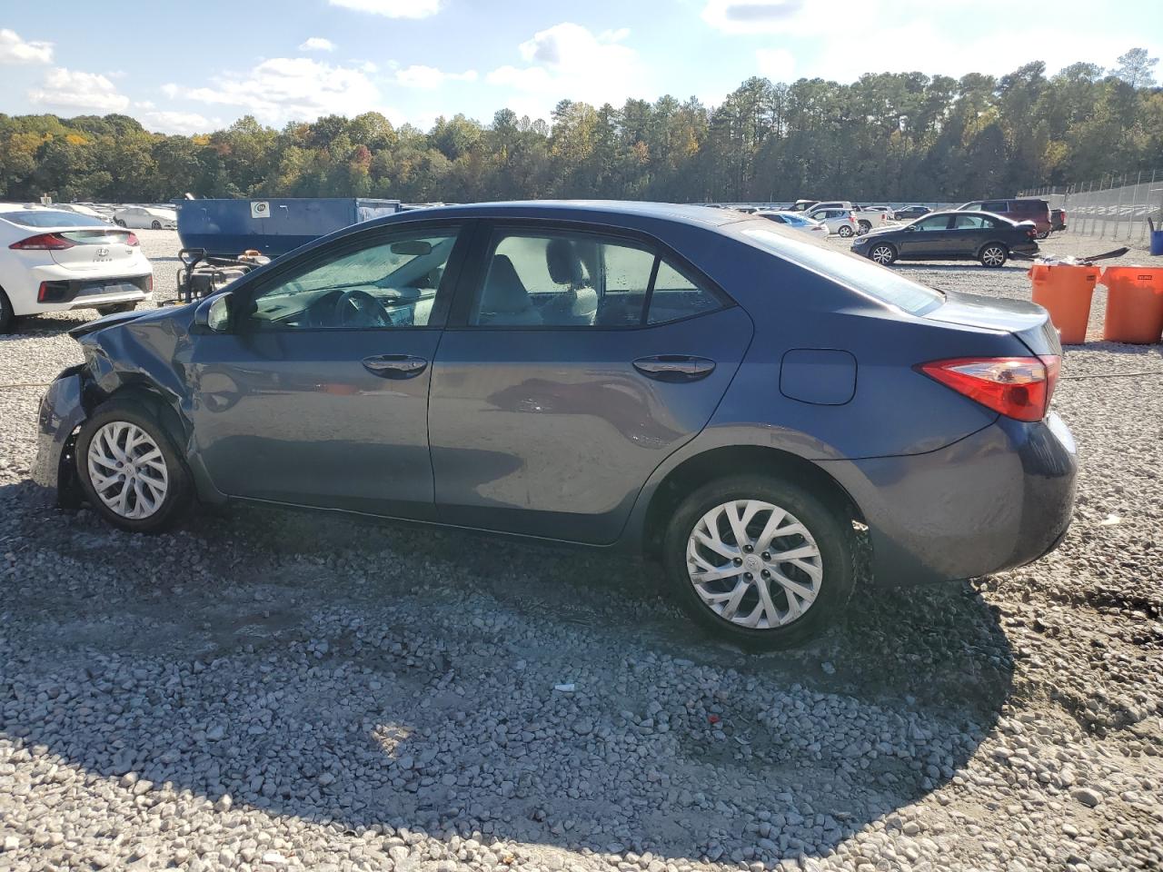 2018 Toyota Corolla - Image 2