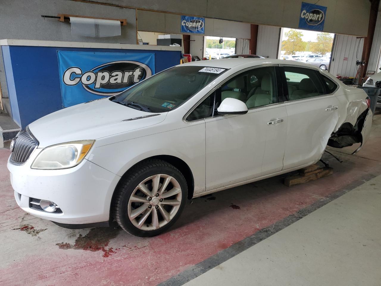 VIN 1G4PP5SK1E4102053 2014 BUICK VERANO no.1