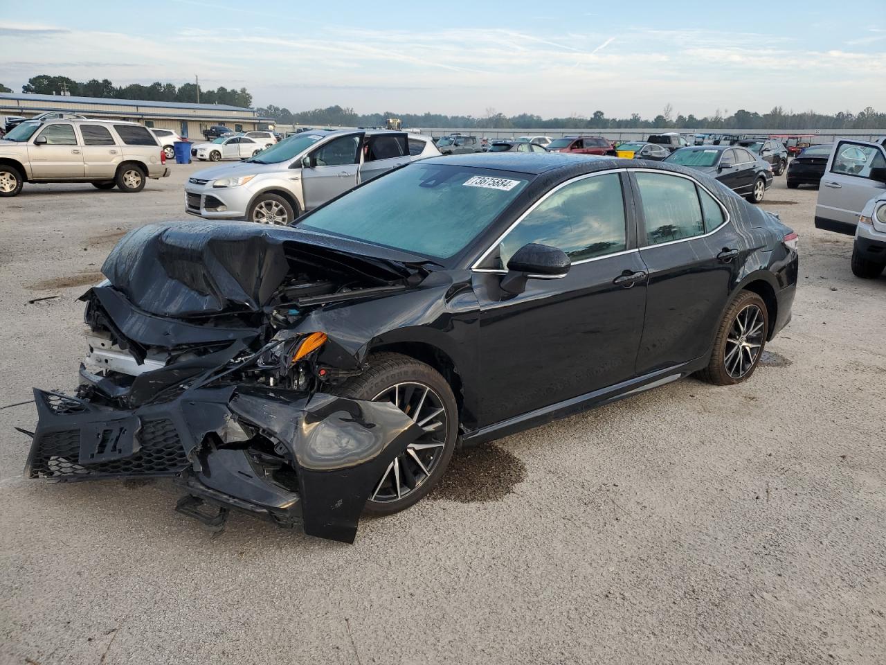 2022 Toyota Camry - Image 1