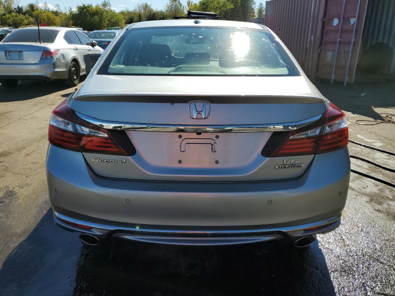 1HGCR3F93HA035343 2017 Honda Accord Touring