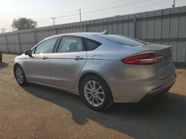 3FA6P0HD8LR160795 Ford Fusion SE 2