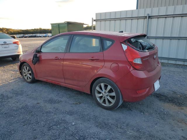  HYUNDAI ACCENT 2012 Красный