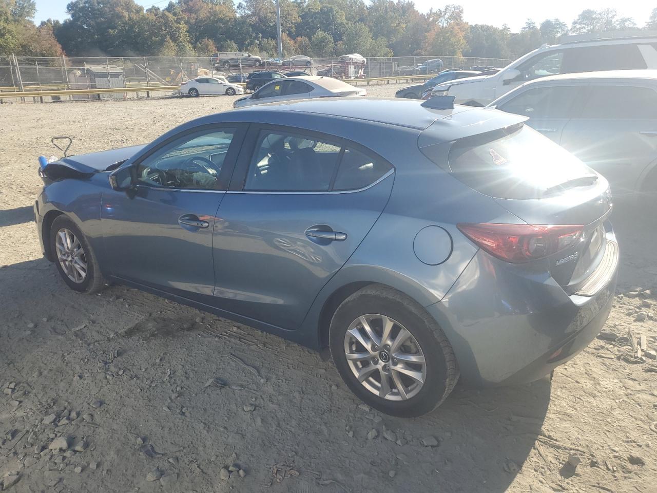 2014 Mazda 3 - Image 2