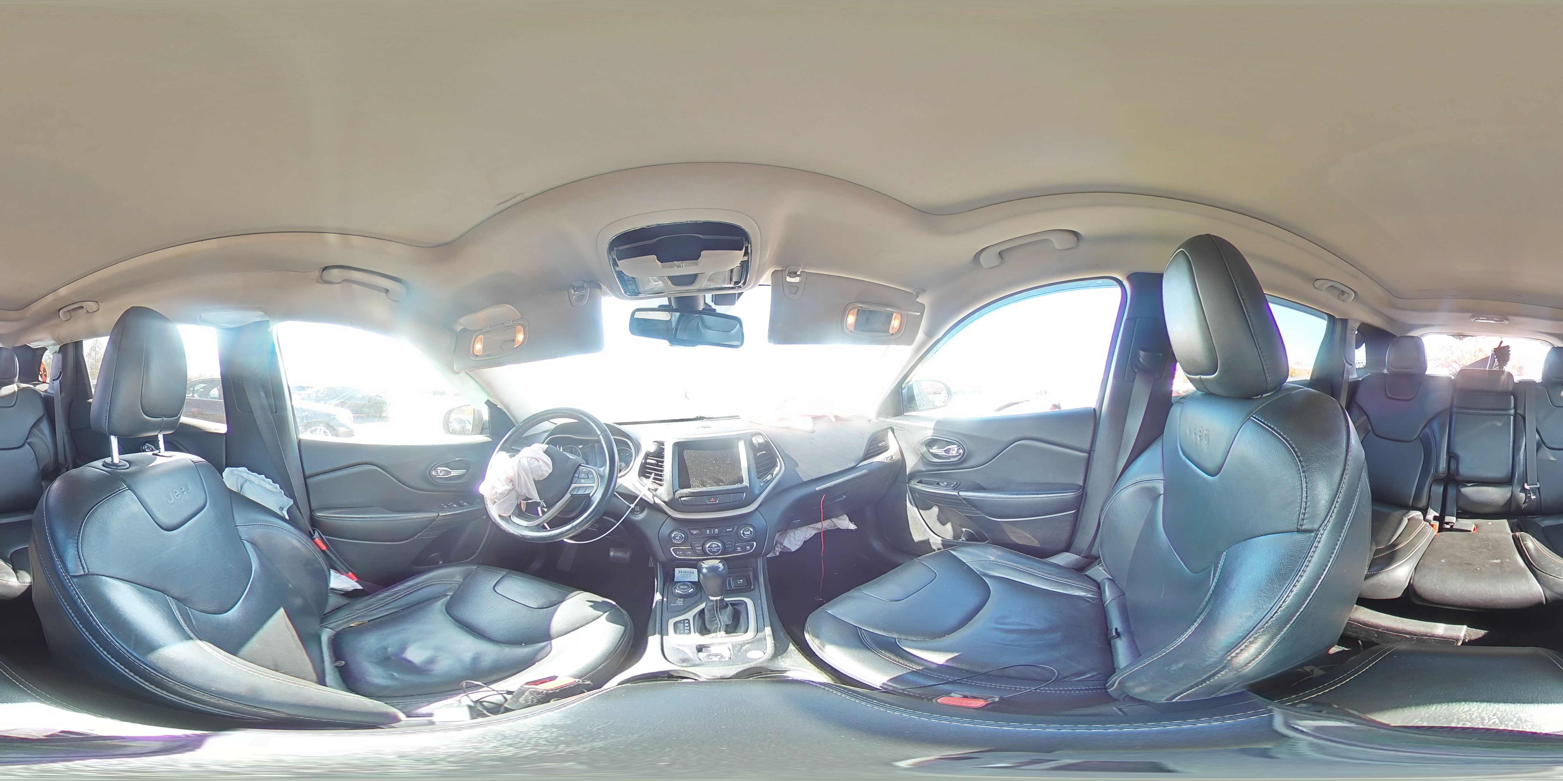 2015 Jeep Grand Cherokee - Image 14