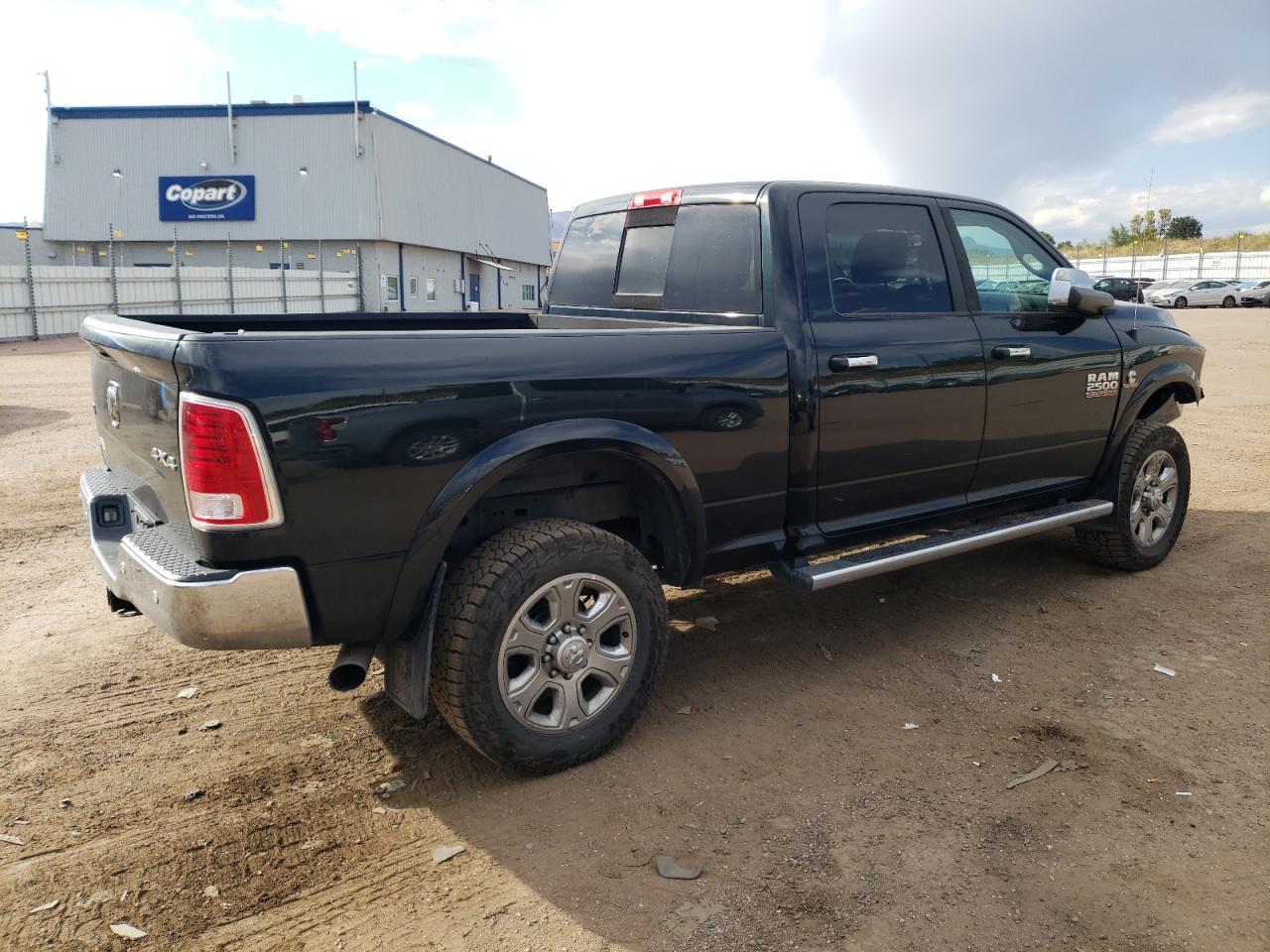 2016 RAM 2500 - Image 3