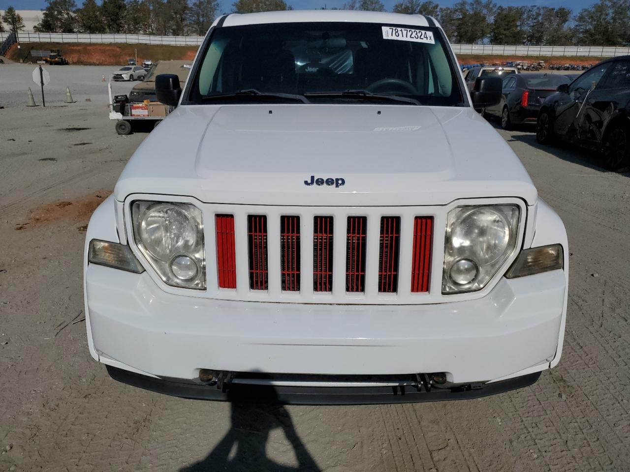 2012 Jeep Liberty (North America) - Image 5