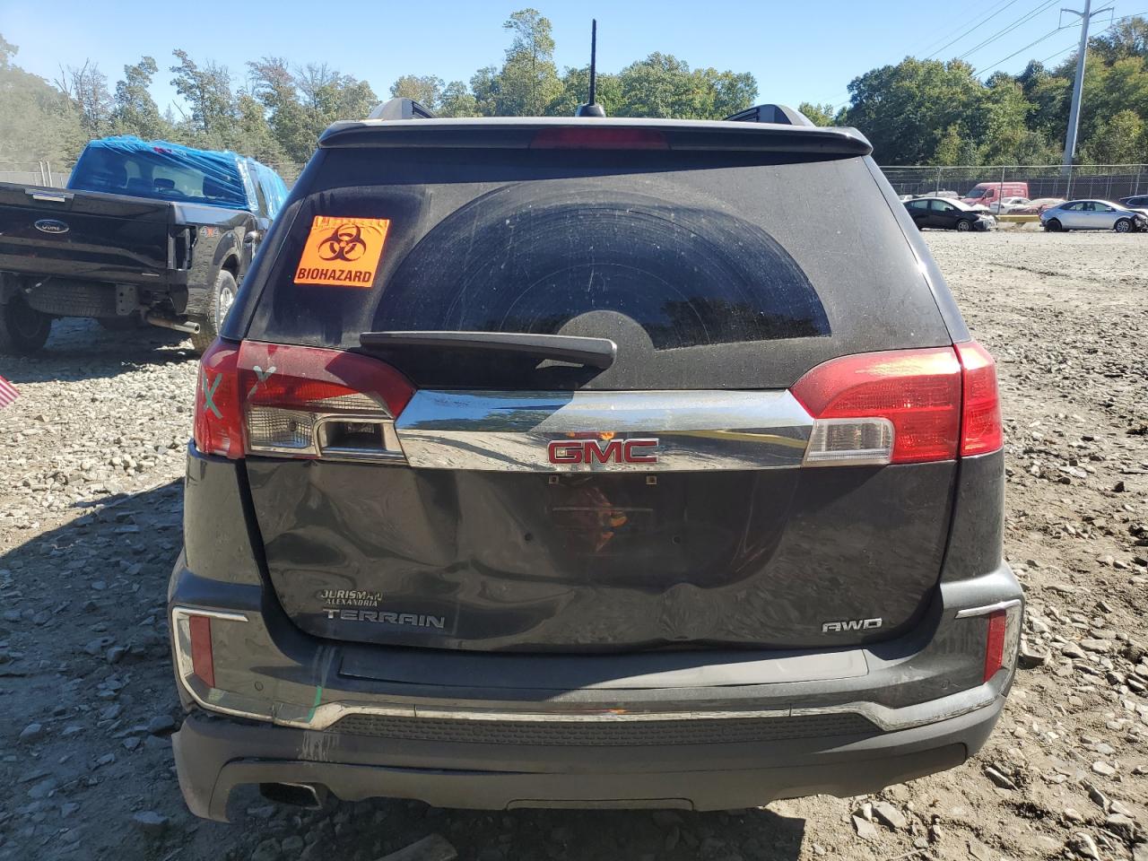 2017 GMC Terrain - Image 6