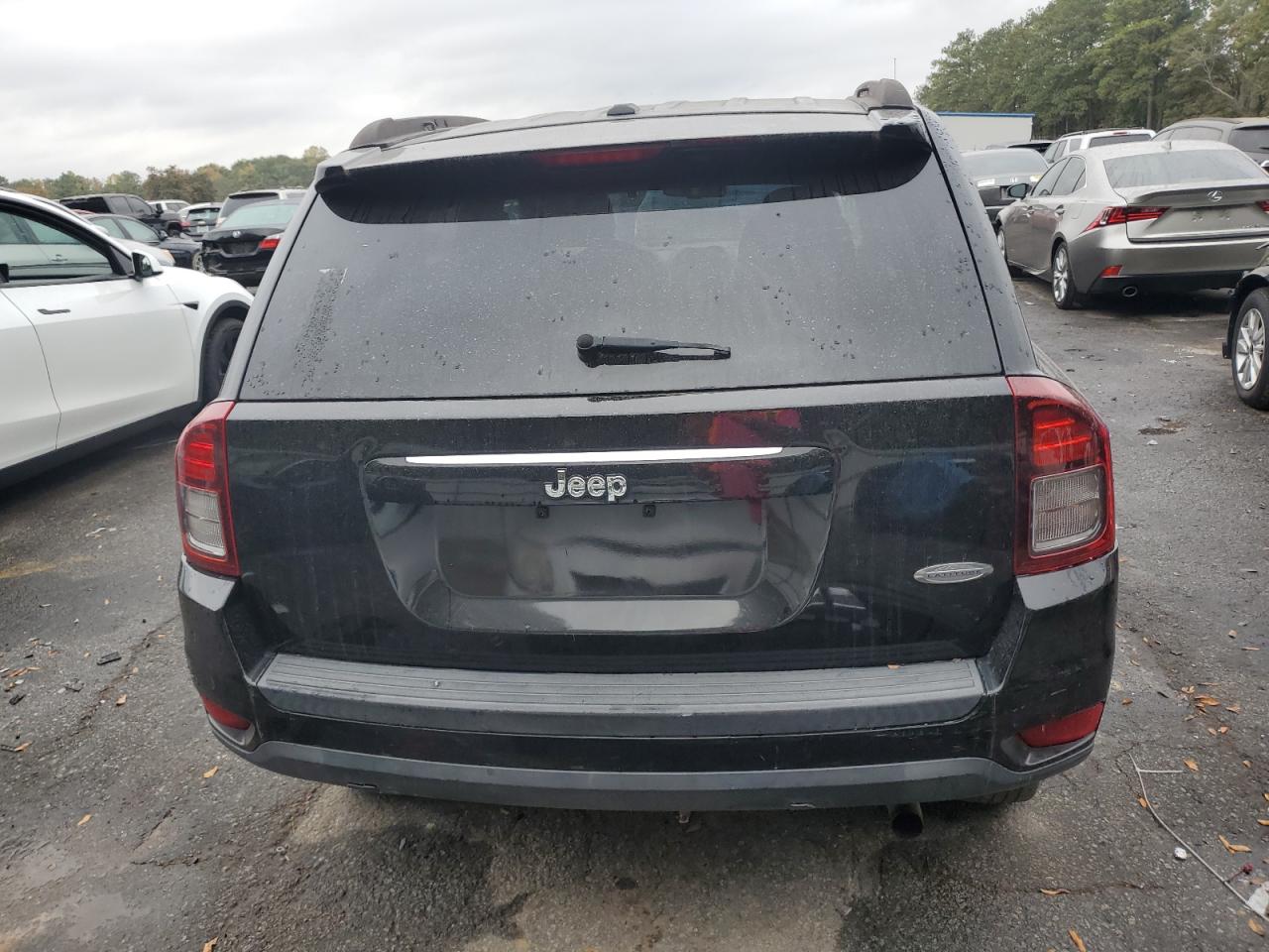 2016 Jeep Compass - Image 6