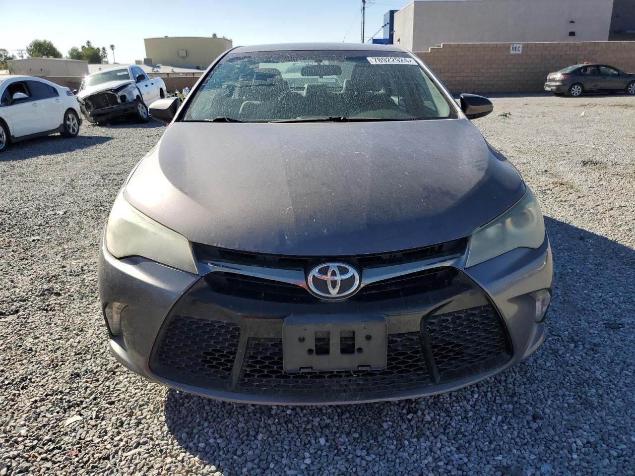 2015 Toyota Camry - Image 5