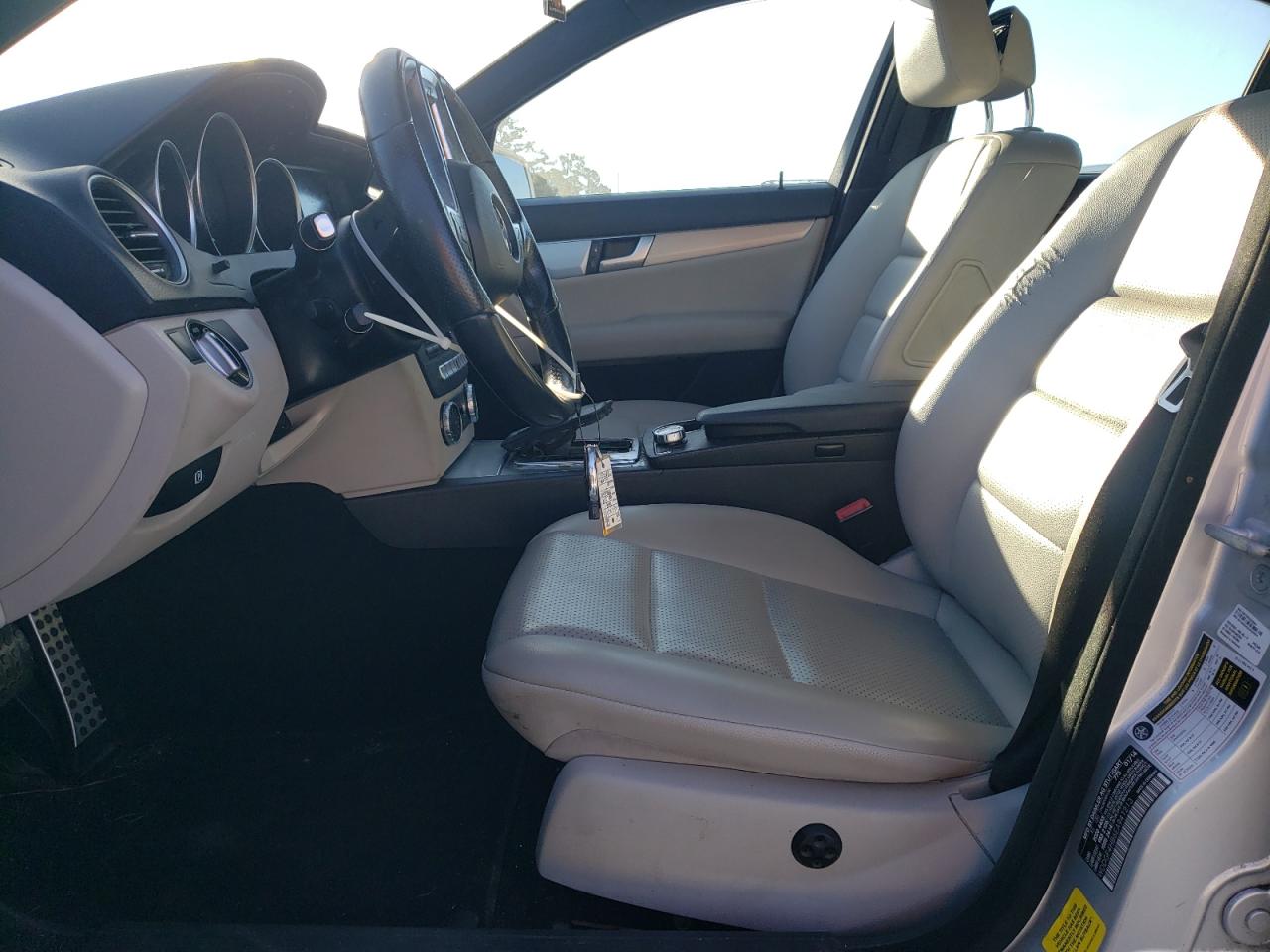 2014 Mercedes-Benz C 250 VIN: WDDGF4HB6EA941213 Lot: 76757754