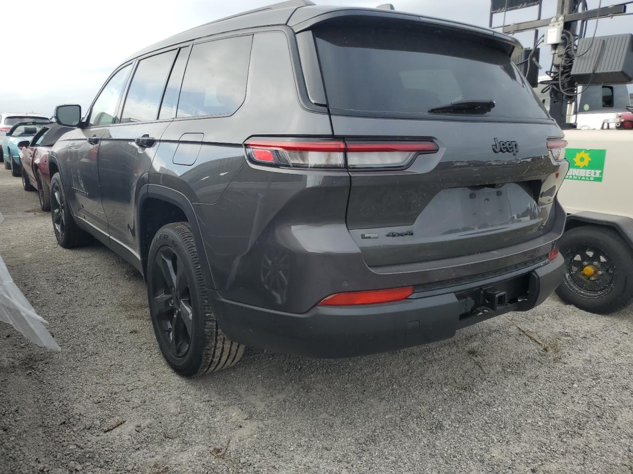 2021 Jeep Grand Cherokee - Image 2