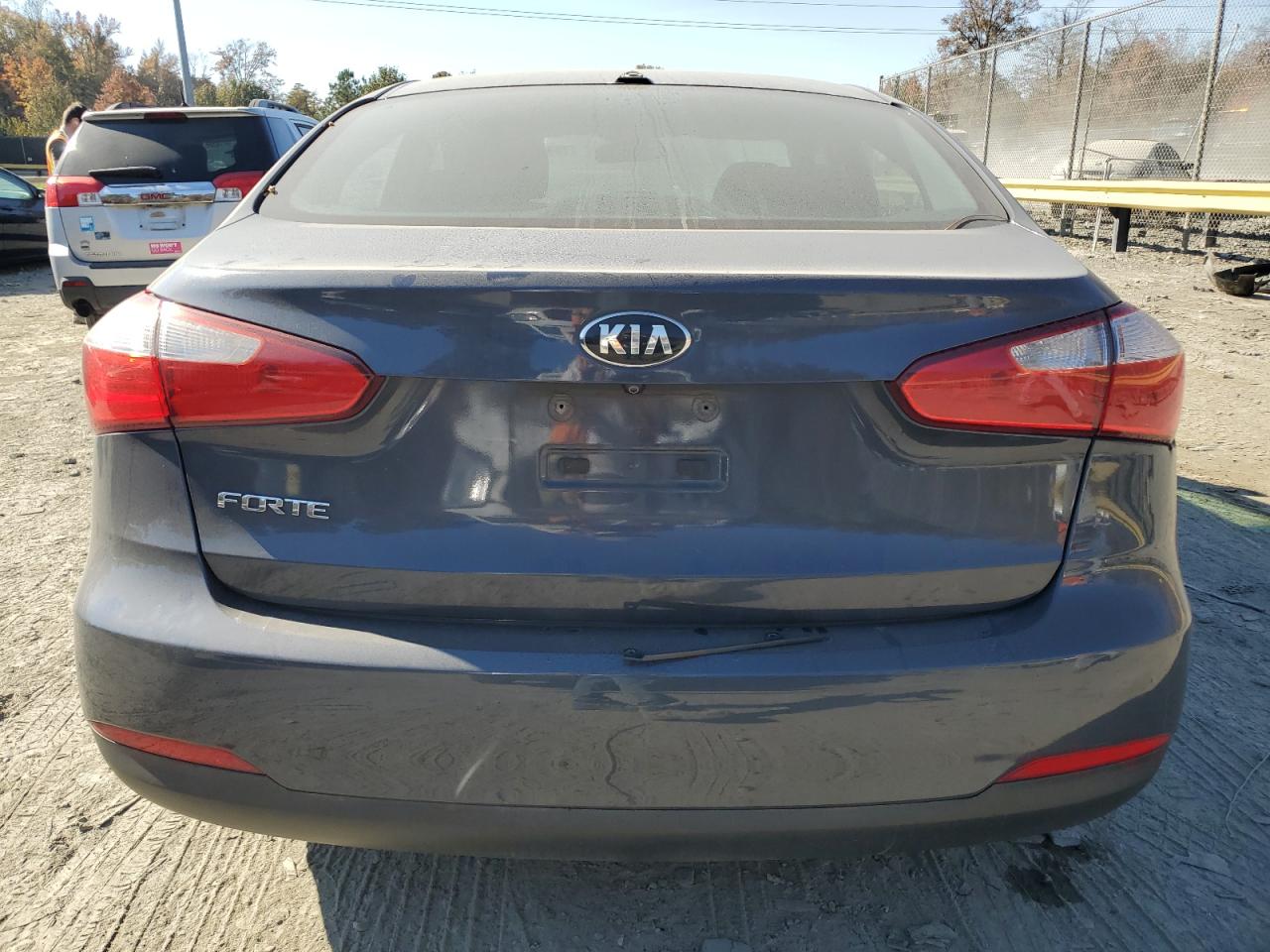 VIN KNAFX4A64G5521300 2016 KIA FORTE no.6