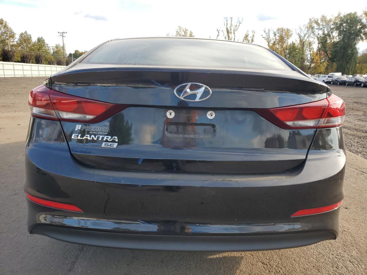 2018 Hyundai Elantra Se VIN: KMHD74LF5JU483799 Lot: 71925744