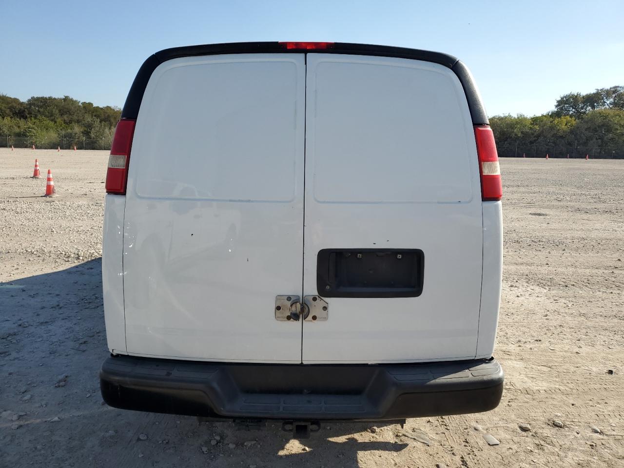 VIN 1GCWGGCA5E1148570 2014 CHEVROLET EXPRESS no.6