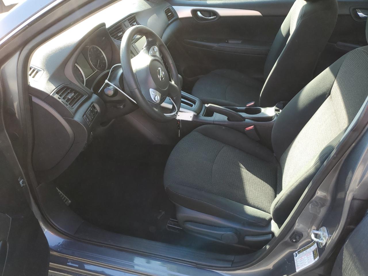 2019 Nissan Sentra - Image 7