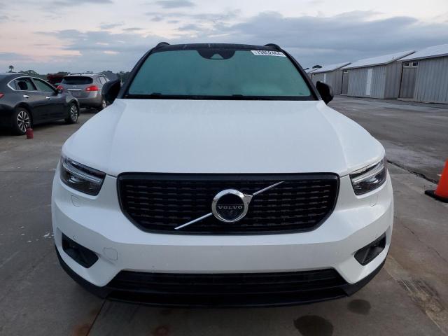 YV4162UM8M2528016 Volvo XC40 T5 R- 5