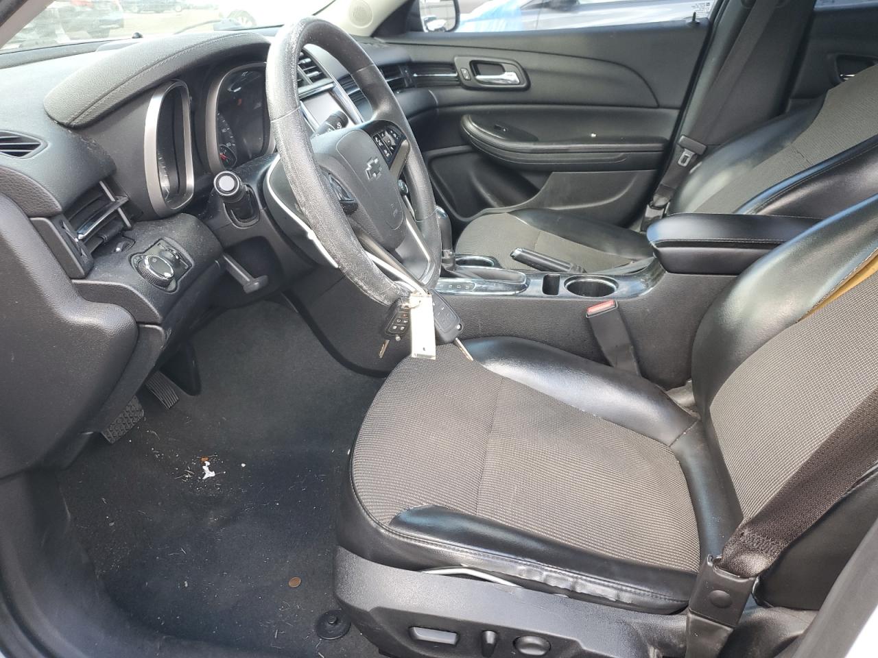2016 Chevrolet Malibu - Image 7