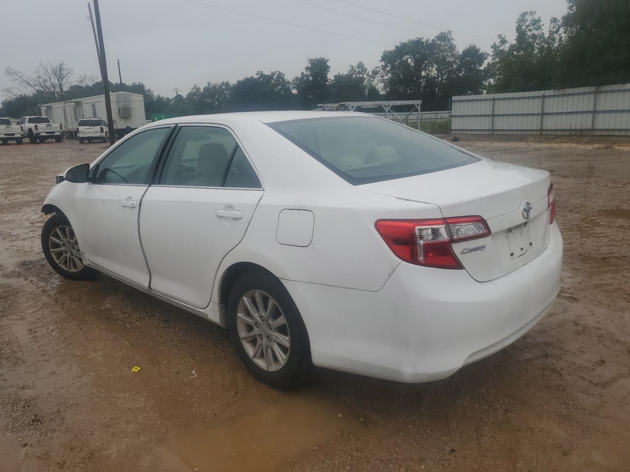 2012 Toyota Camry - Image 2