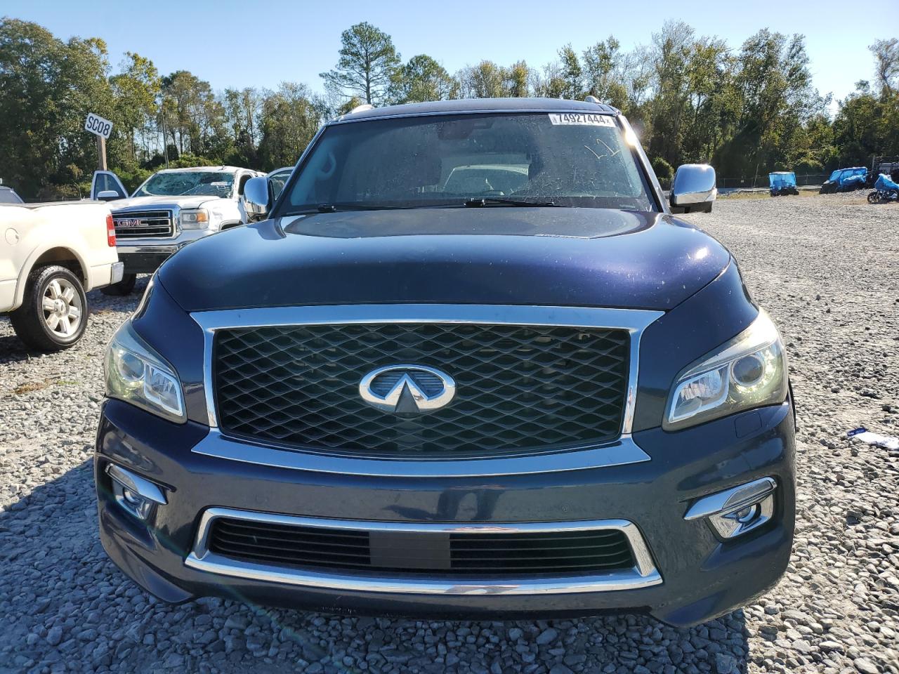 2017 Infiniti QX80 - Image 5