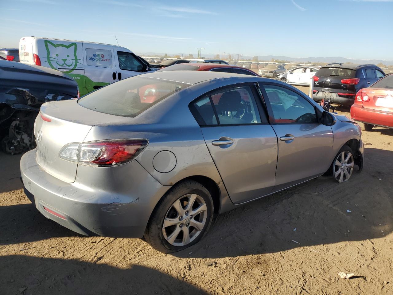 2010 Mazda 3 - Image 3