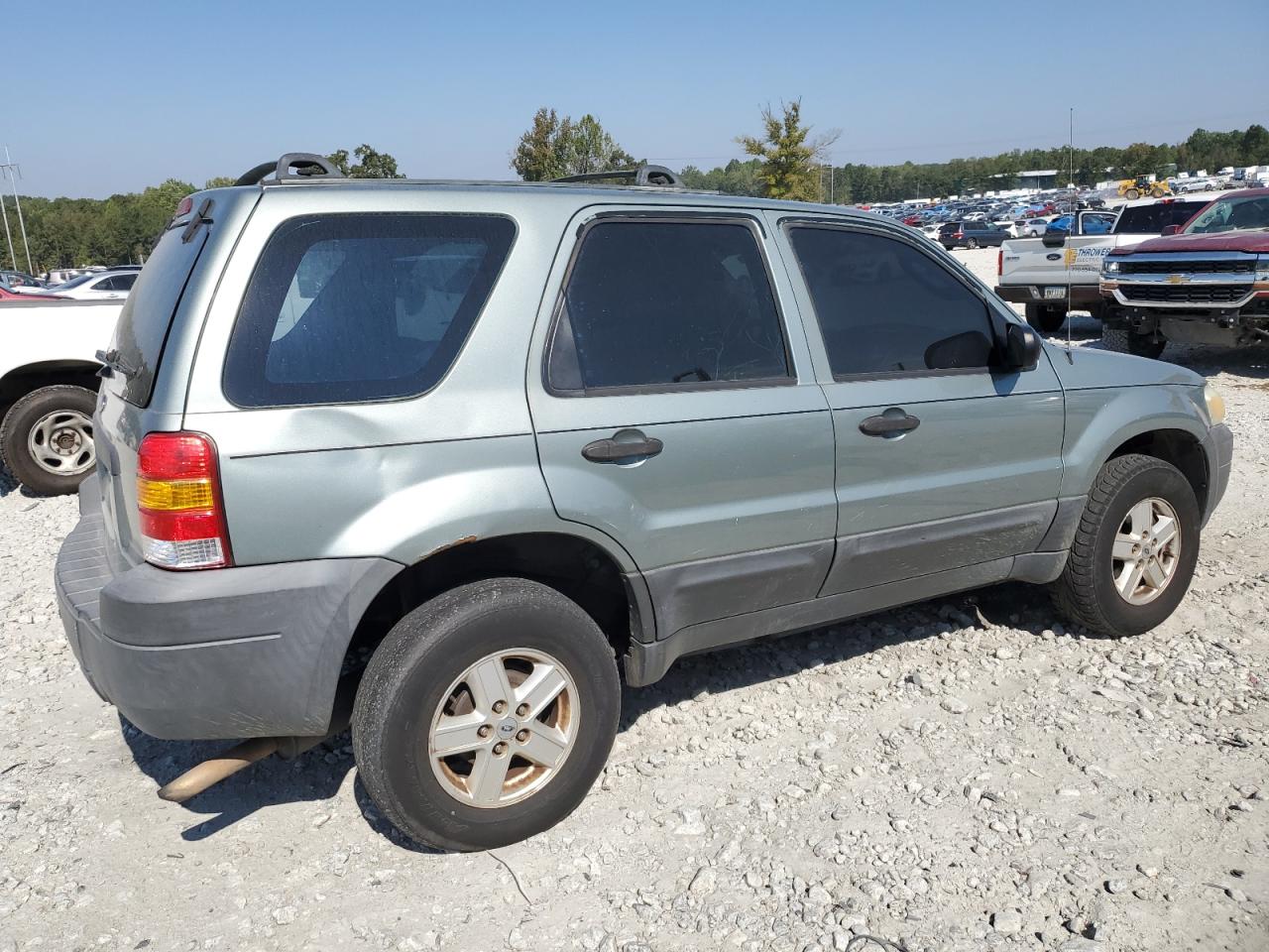 2005 Ford Escape Xls VIN: 1FMYU02Z85KA08082 Lot: 75178764