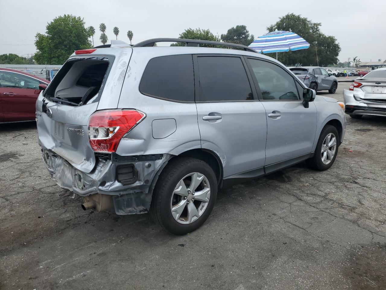 VIN JF2SJADC4GH470562 2016 SUBARU FORESTER no.3