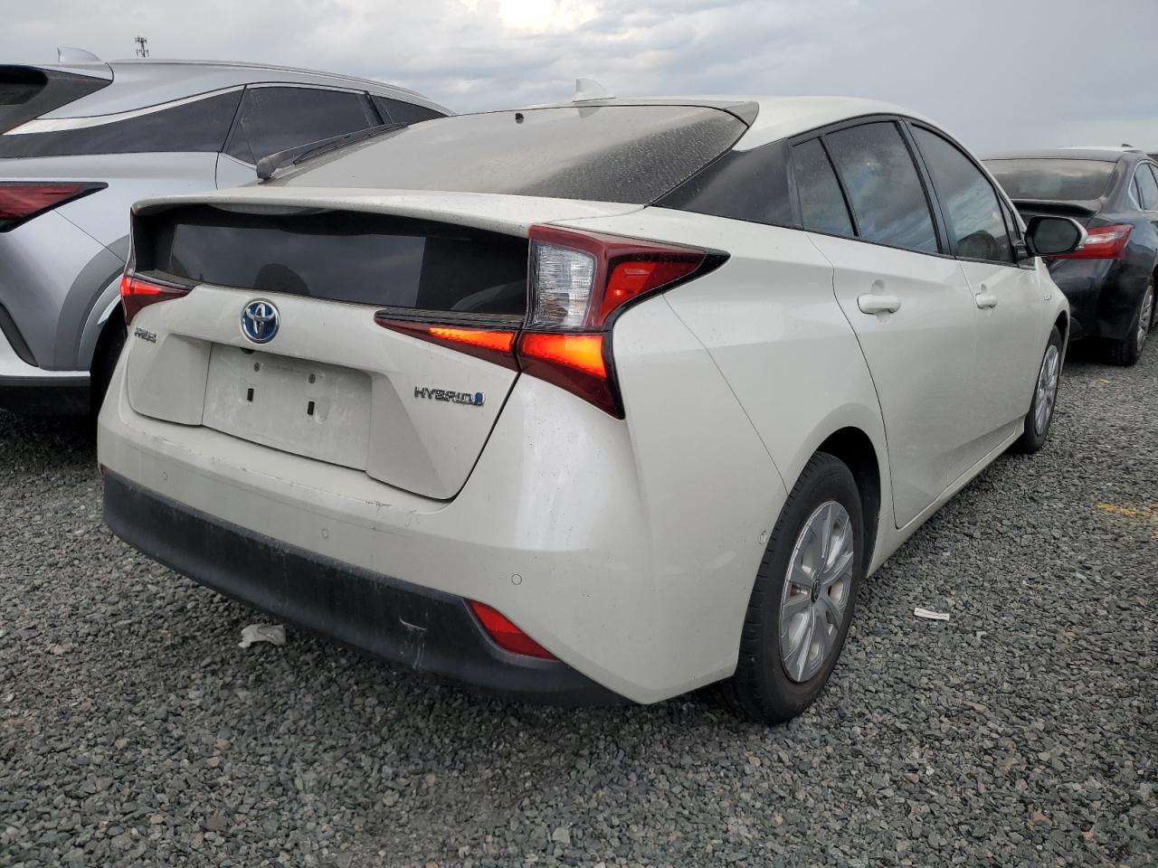 2019 Toyota Prius - Image 3