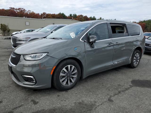 2022 Chrysler Pacifica Hybrid Touring L for Sale in Exeter, RI - All Over