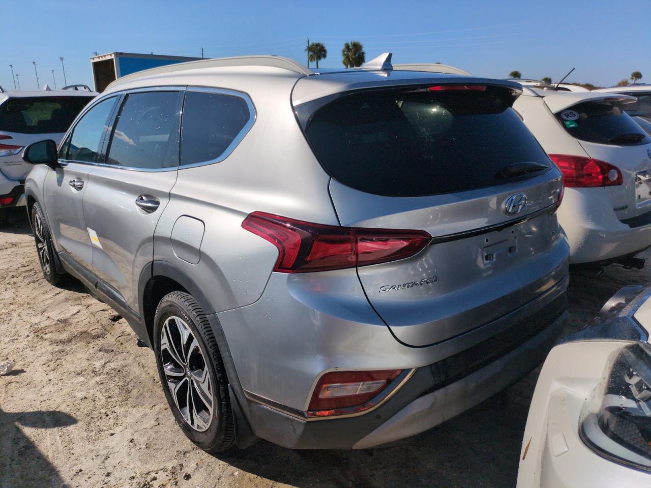 2020 Hyundai Santa Fe Limited VIN: 5NMS5CAA2LH217105 Lot: 74932024