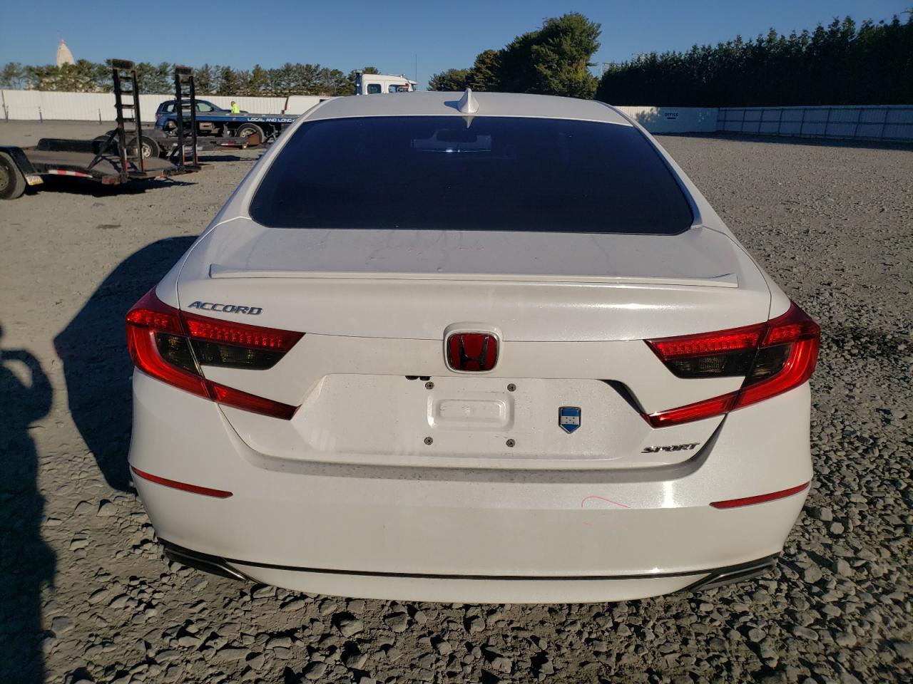 1HGCV1F37JA098608 2018 Honda Accord Sport