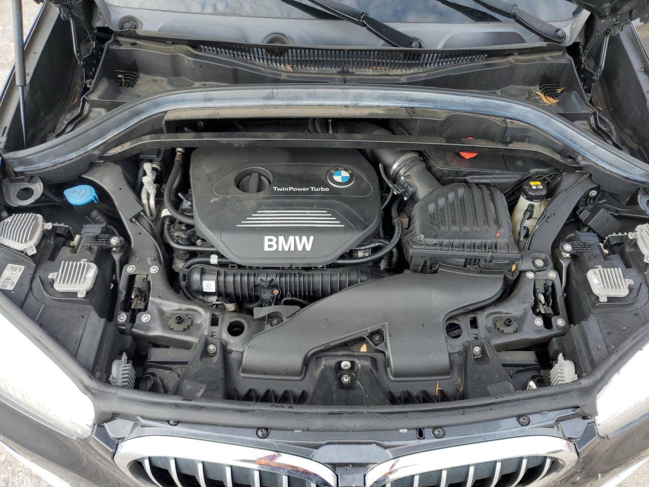 WBXHT3C34J5L25551 2018 BMW X1 xDrive28I