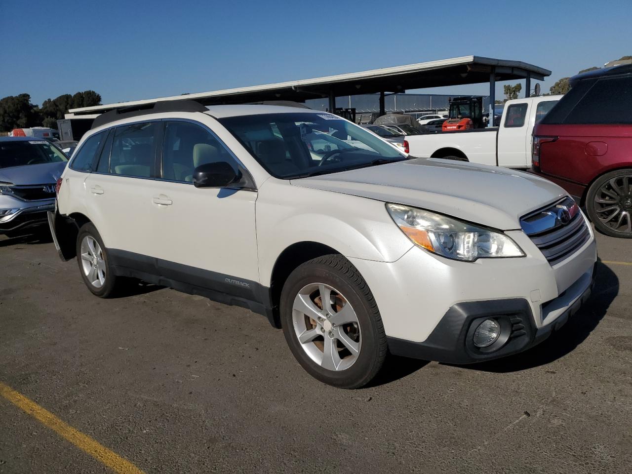 2014 Subaru Outback - Image 4